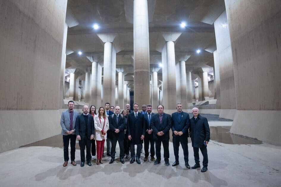 Capa No Japão, comitiva gaúcha visita infraestrutura de controle de enchentes em “Catedral Subterrânea” de Saitama